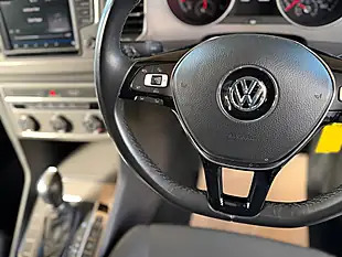 Used 2017 Volkswagen Golf Sv Se Bronze - Interior and Exterior details 17