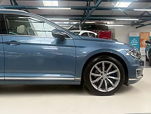 Used 2017 Volkswagen Passat Advance Blue - Interior and Exterior details 19