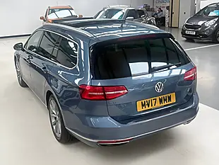 Used 2017 Volkswagen Passat Advance Blue - Interior and Exterior details 3