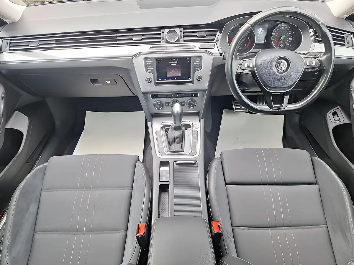 Used 2017 Volkswagen Passat Alltrack Grey - Interior and Exterior details 10