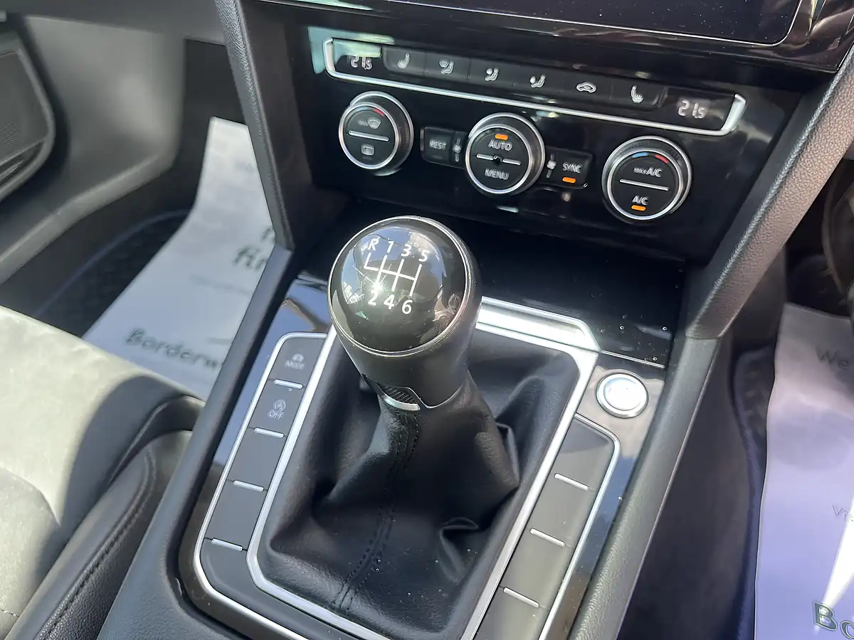 Used 2017 Volkswagen Passat GT Black - Interior and Exterior details 14