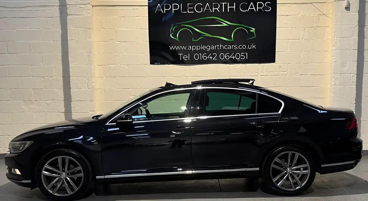 Used 2017 Volkswagen Passat GT Black - Interior and Exterior details 6