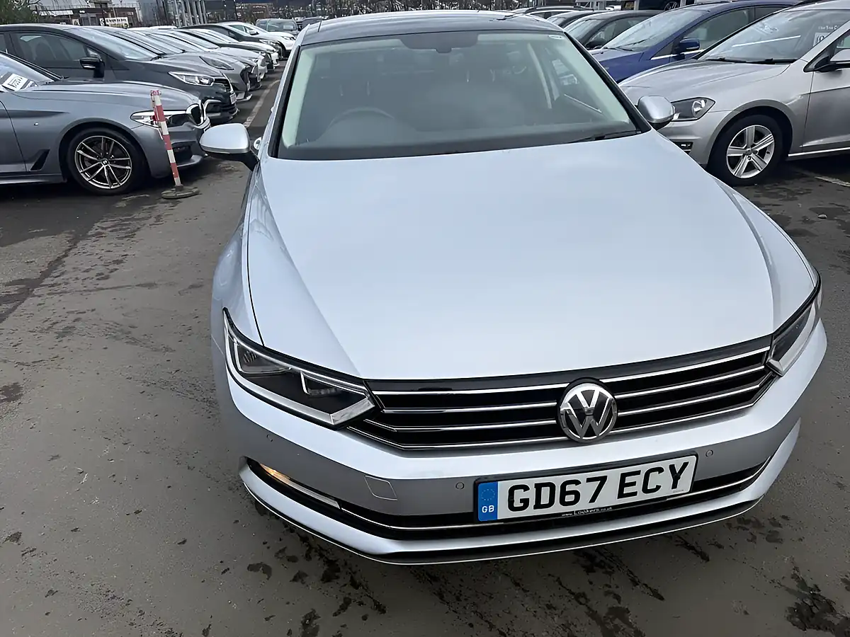 Used 2017 Volkswagen Passat GT Edition Silver - Interior and Exterior details 11