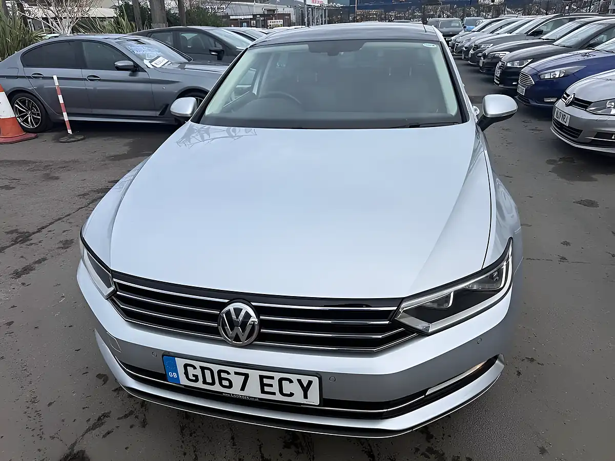 Used 2017 Volkswagen Passat GT Edition Silver - Interior and Exterior details 12