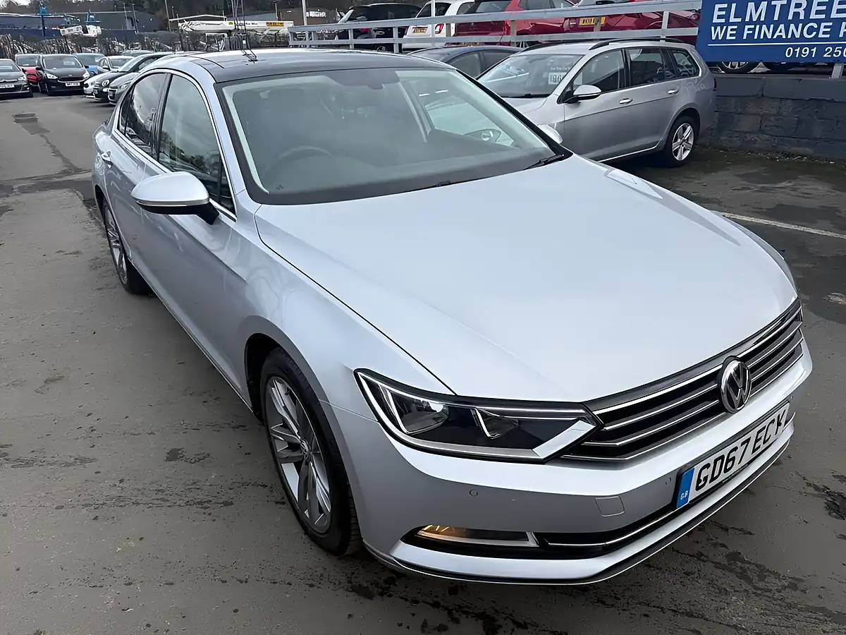 Used 2017 Volkswagen Passat GT Edition Silver - Interior and Exterior details 9