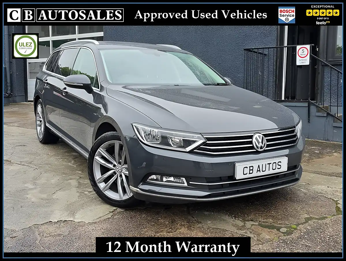 Used 2017 Volkswagen Passat GT Grey - Front View