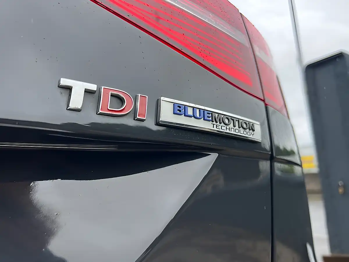 Used 2017 Volkswagen Passat GT Grey - Interior and Exterior details 11