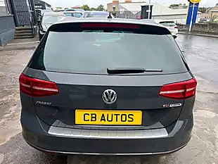 Used 2017 Volkswagen Passat GT Grey - Interior and Exterior details 5