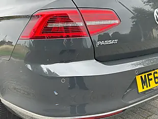 Used 2017 Volkswagen Passat GT Grey - Interior and Exterior details 11