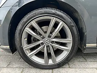 Used 2017 Volkswagen Passat GT Grey - Interior and Exterior details 20