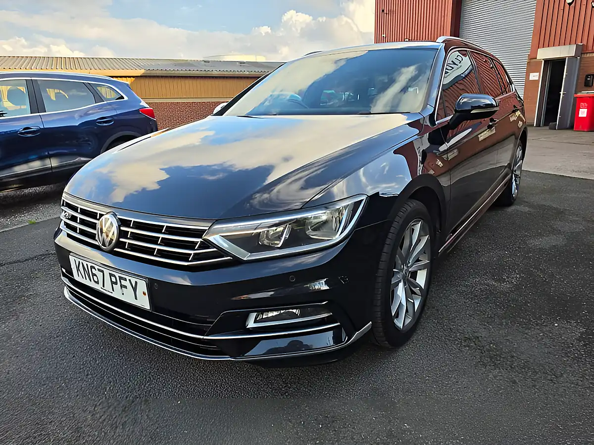 Used 2017 Volkswagen Passat R-Line Black - Interior and Exterior details 12