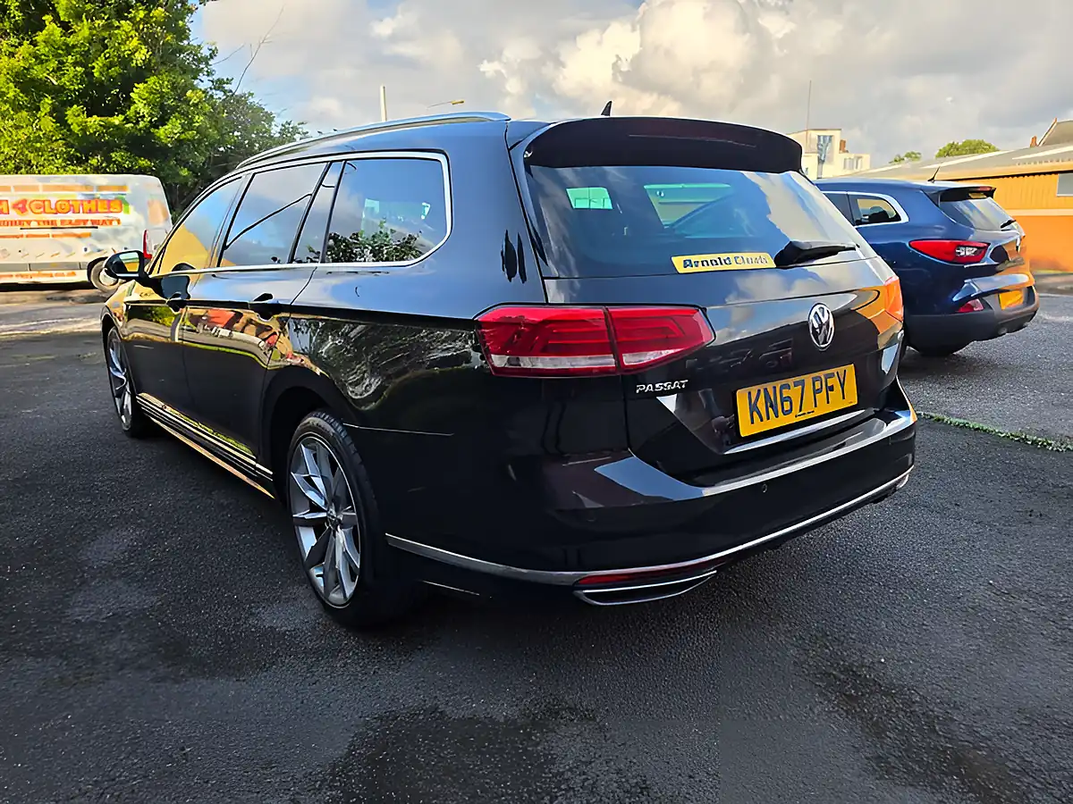Used 2017 Volkswagen Passat R-Line Black - Interior and Exterior details 14