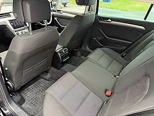 Used 2017 Volkswagen Passat Se Business Black - Interior and Exterior details 11
