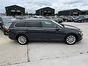 Used 2017 Volkswagen Passat Se Business Grey - Interior and Exterior details 10