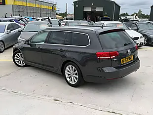 Used 2017 Volkswagen Passat Se Business Grey - Interior and Exterior details 5