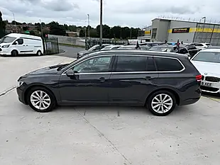 Used 2017 Volkswagen Passat Se Business Grey - Interior and Exterior details 8