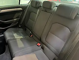 Used 2017 Volkswagen Passat Se Business Silver - Interior and Exterior details 12