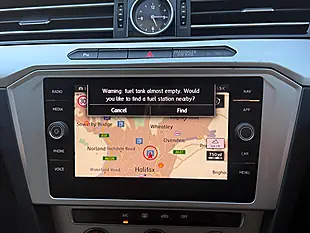 Used 2017 Volkswagen Passat Se Business Silver - Interior and Exterior details 18