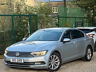 Used 2017 Volkswagen Passat Se Business Silver - Interior and Exterior details 2