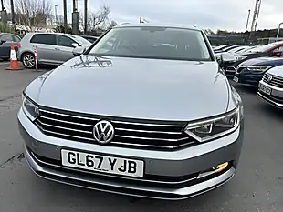 Used 2017 Volkswagen Passat Se Business Silver - Interior and Exterior details 15