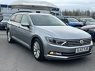 Used 2017 Volkswagen Passat Se Business Silver - Interior and Exterior details 3
