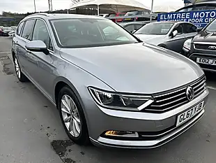 Used 2017 Volkswagen Passat Se Business Silver - Interior and Exterior details 5
