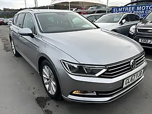 Used 2017 Volkswagen Passat Se Business Silver - Interior and Exterior details 6