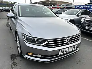 Used 2017 Volkswagen Passat Se Business Silver - Interior and Exterior details 9