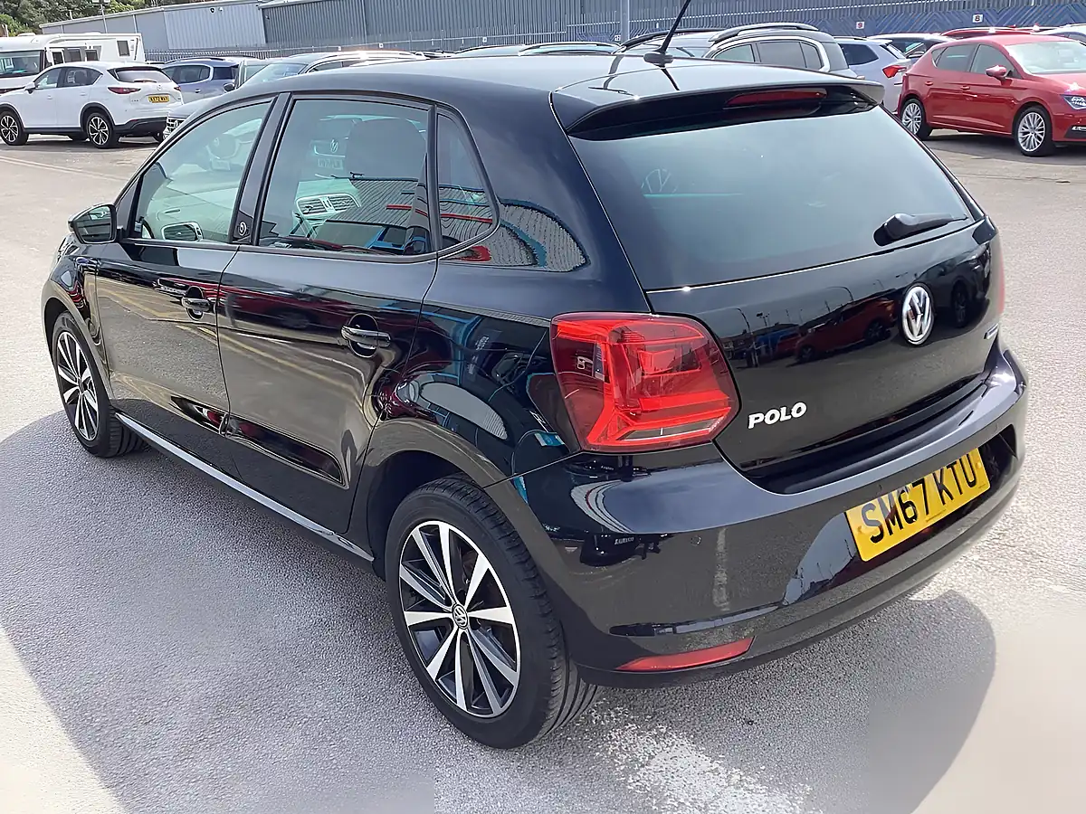 Used 2017 Volkswagen Polo Beats Black - Interior and Exterior details 2