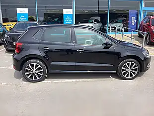 Used 2017 Volkswagen Polo Beats Black - Interior and Exterior details 8