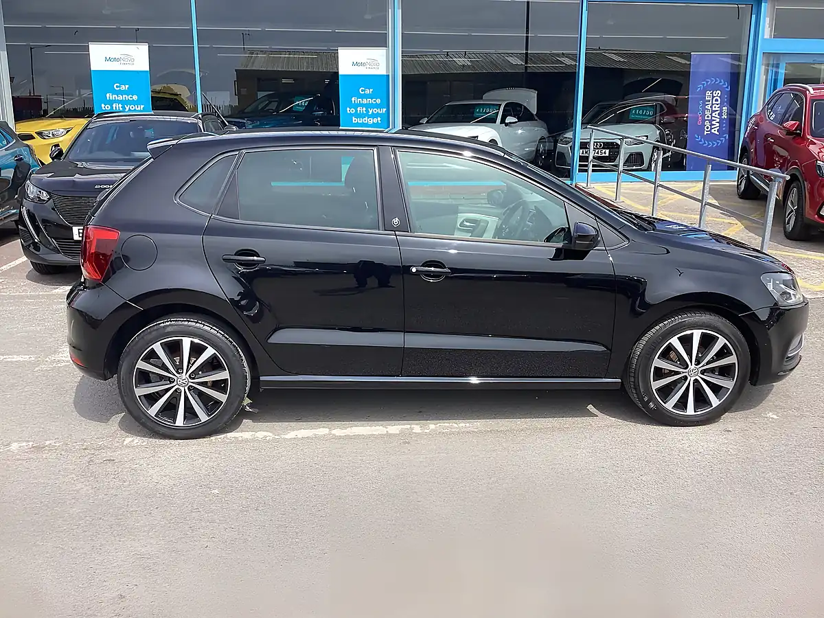 Used 2017 Volkswagen Polo Beats Black - Interior and Exterior details 8