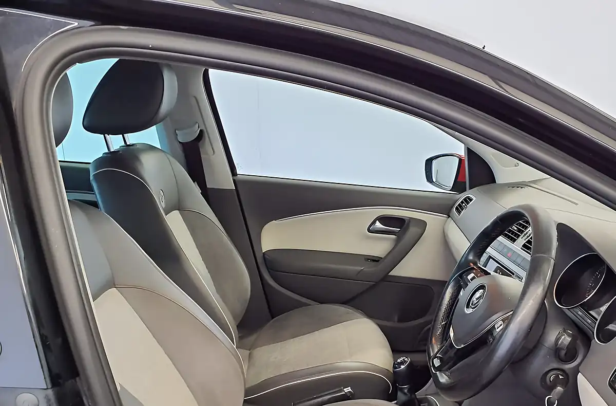 Used 2017 Volkswagen Polo Beats Edition Black - Interior and Exterior details 2