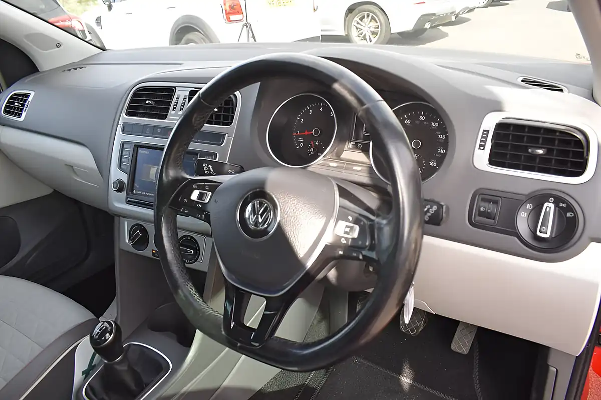 Used 2017 Volkswagen Polo Beats Edition Flash Red - Interior and Exterior details 10