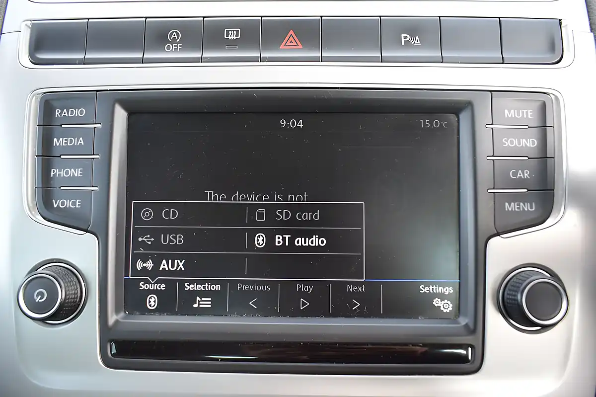 Used 2017 Volkswagen Polo Beats Edition Flash Red - Interior and Exterior details 17