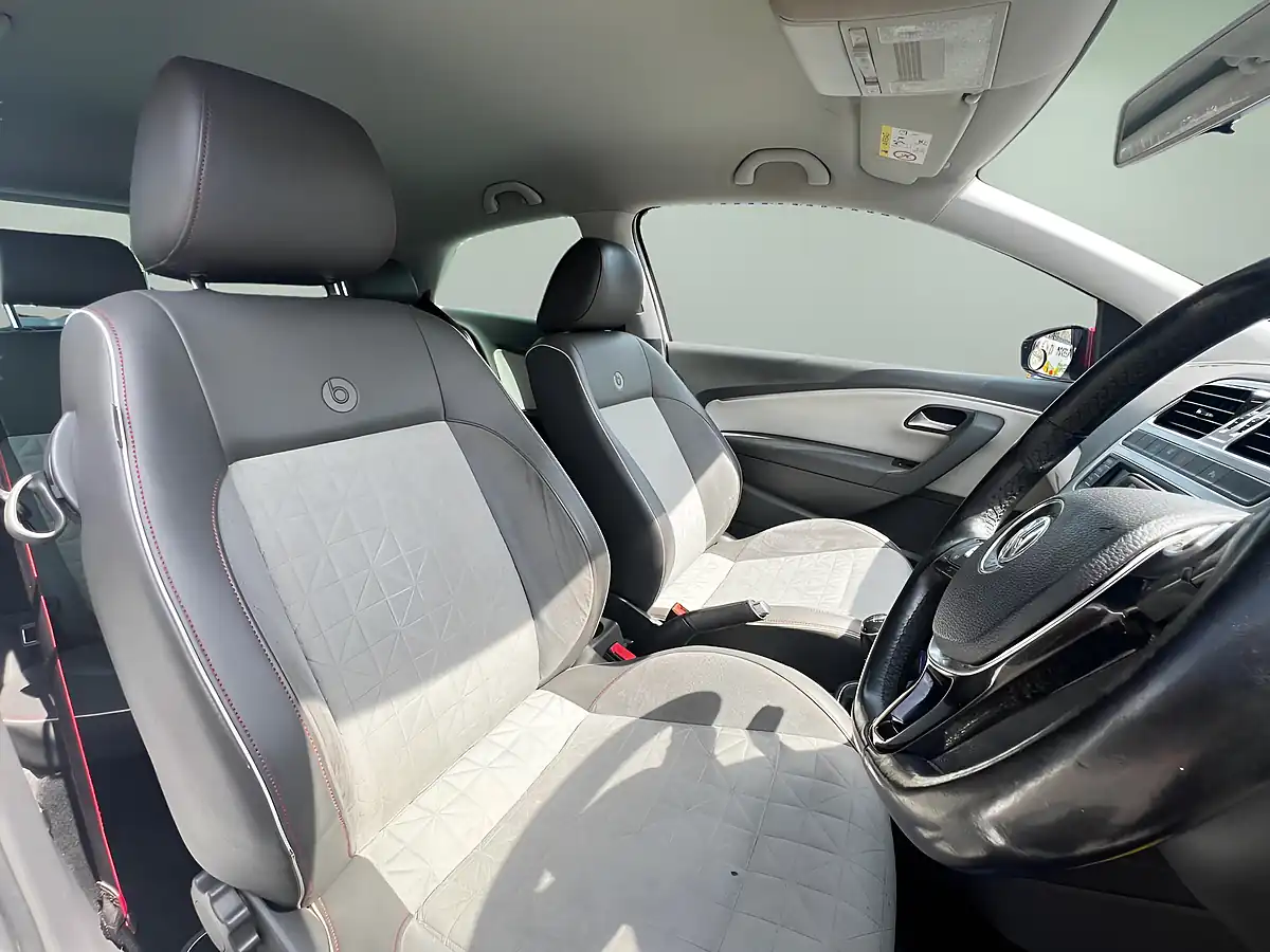 Used 2017 Volkswagen Polo Beats Edition White - Interior and Exterior details 12