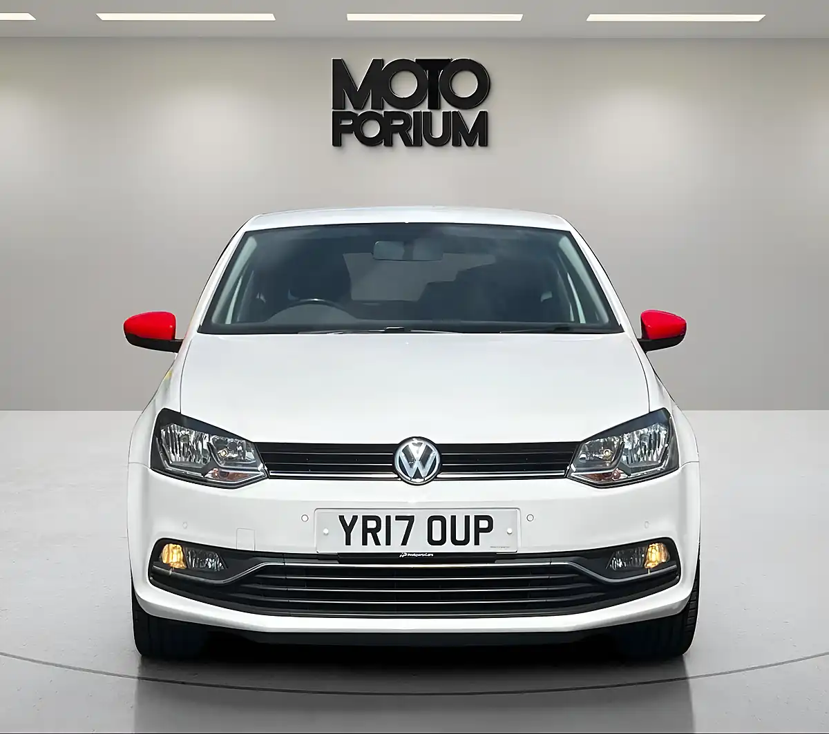 Used 2017 Volkswagen Polo Beats Edition White - Interior and Exterior details 6