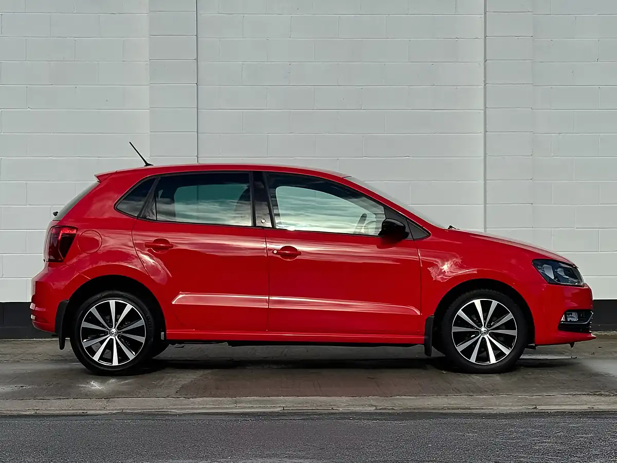 Used 2017 Volkswagen Polo Beats Flash Red - Interior and Exterior details 7