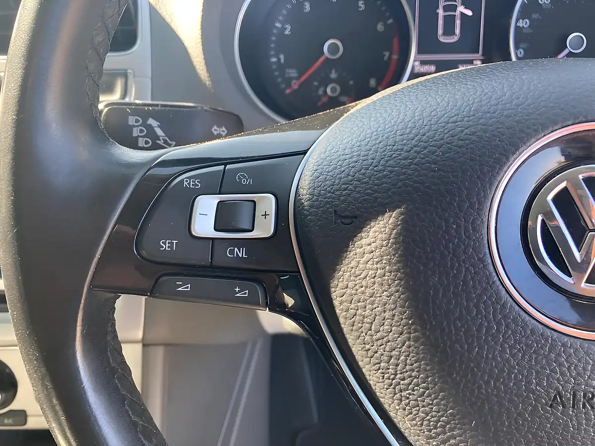 Used 2017 Volkswagen Polo Beats Red - Interior and Exterior details 16