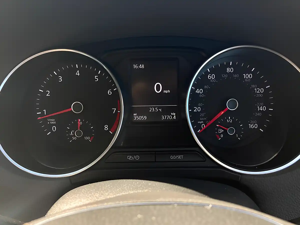 Used 2017 Volkswagen Polo Beats Red - Interior and Exterior details 20