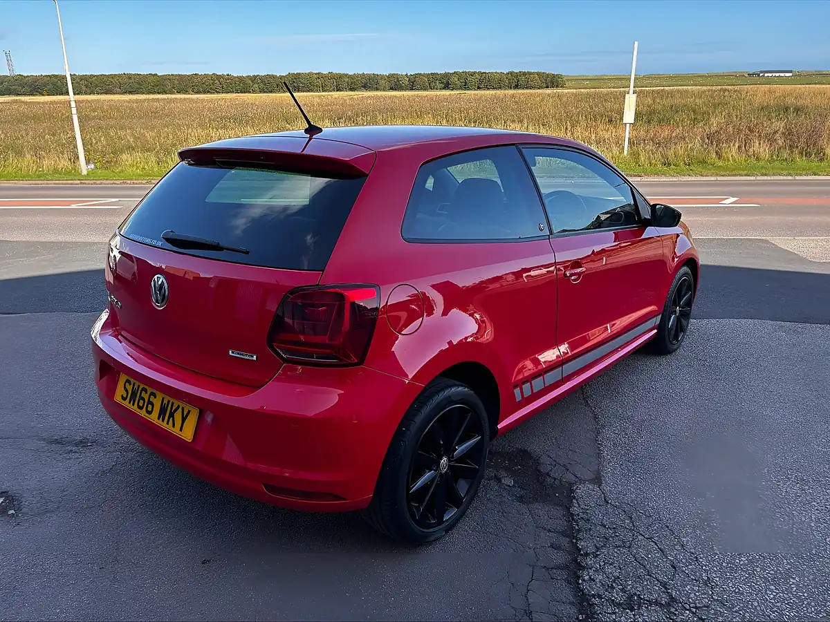 Used 2017 Volkswagen Polo Beats Red - Interior and Exterior details 3