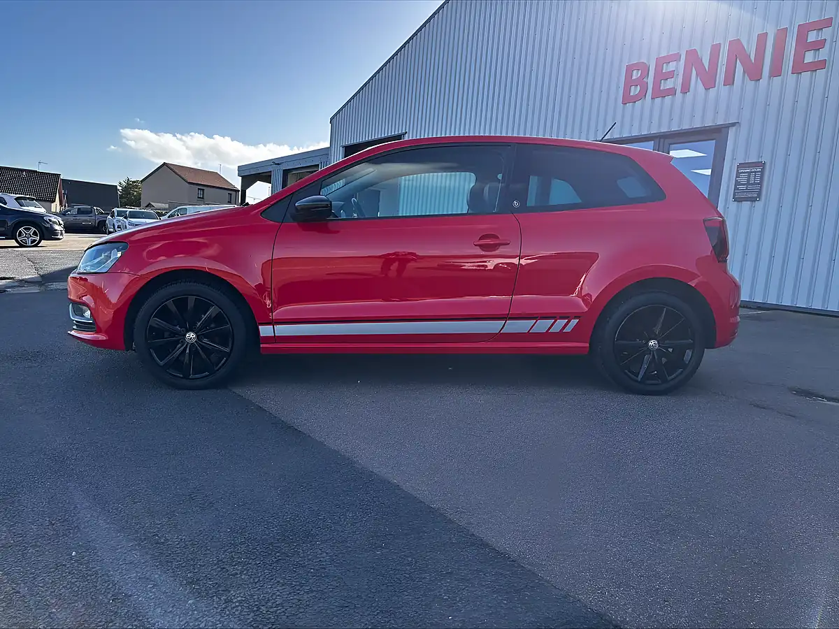 Used 2017 Volkswagen Polo Beats Red - Interior and Exterior details 6