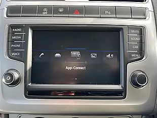 Used 2017 Volkswagen Polo Beats Red - Interior and Exterior details 13