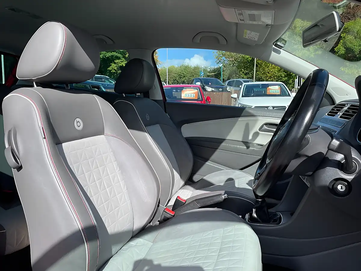 Used 2017 Volkswagen Polo Beats Red - Interior and Exterior details 2