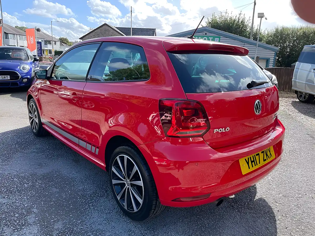Used 2017 Volkswagen Polo Beats Red - Interior and Exterior details 6