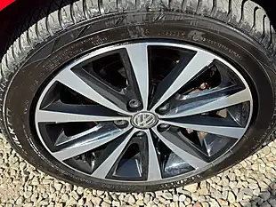 Used 2017 Volkswagen Polo Beats Red - Interior and Exterior details 16