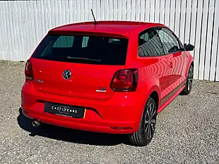 Used 2017 Volkswagen Polo Beats Red - Interior and Exterior details 5