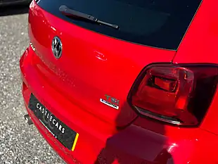 Used 2017 Volkswagen Polo Beats Red - Interior and Exterior details 8