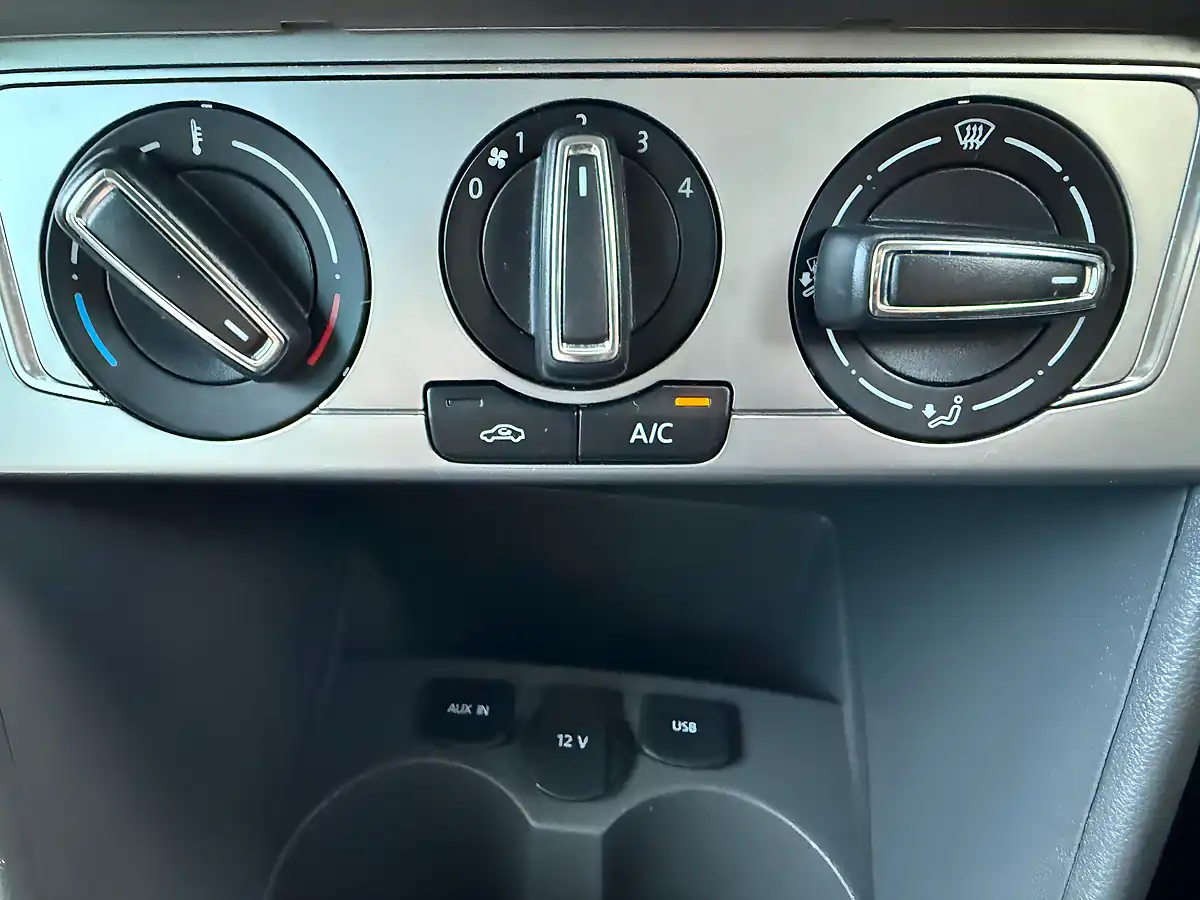Used 2017 Volkswagen Polo Beats Red - Interior and Exterior details 15