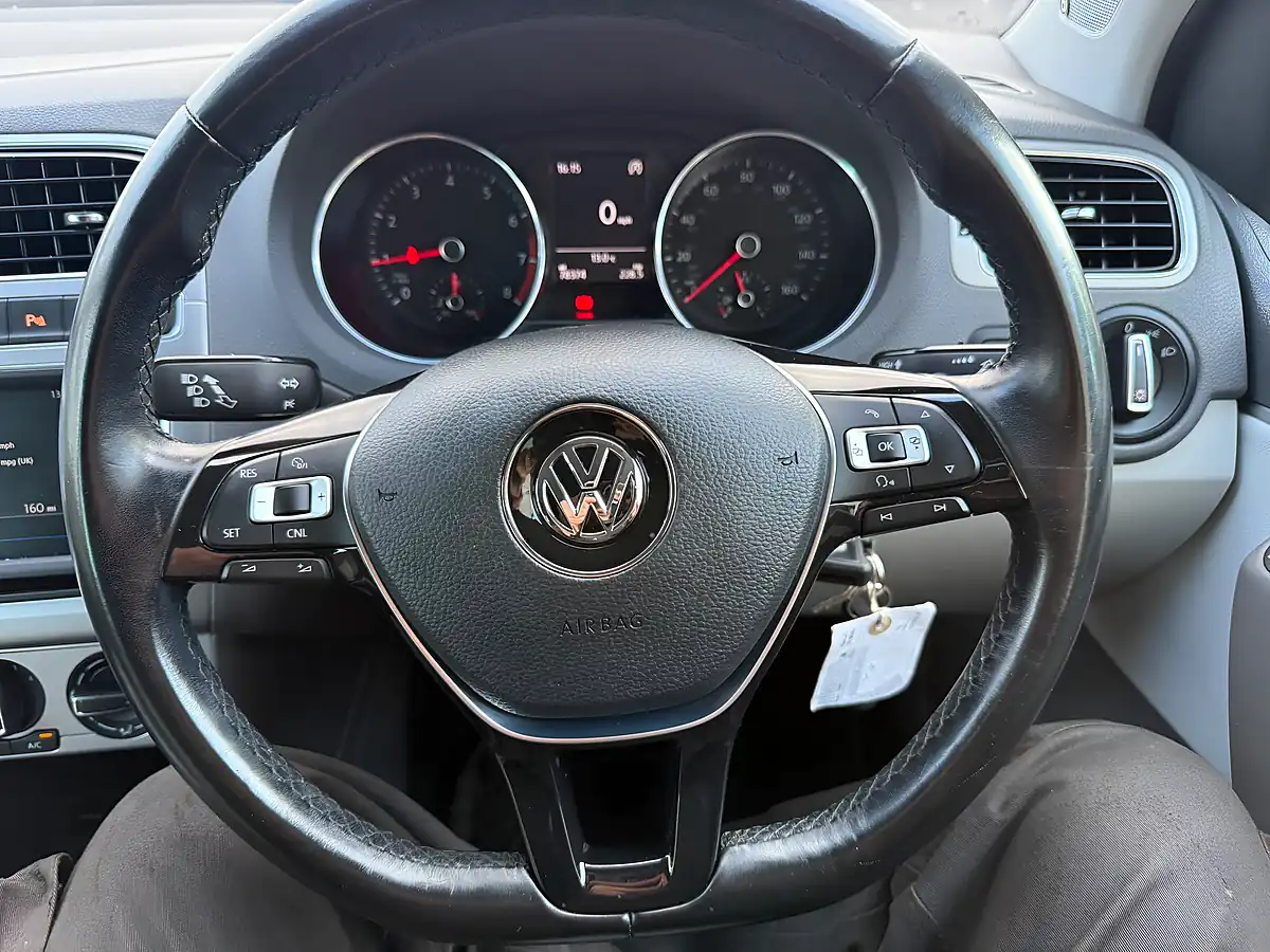 Used 2017 Volkswagen Polo Beats Red - Interior and Exterior details 18