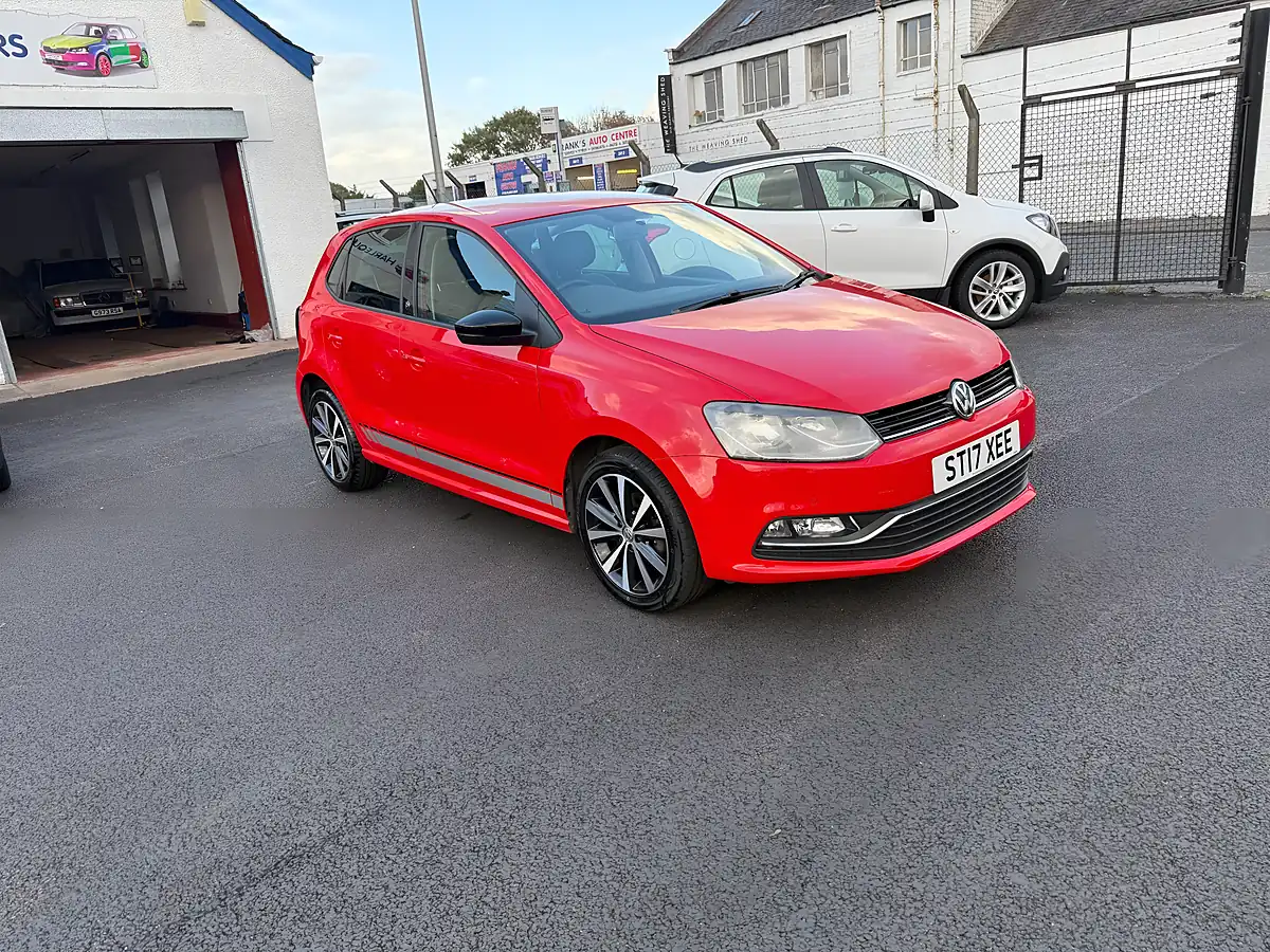 Used 2017 Volkswagen Polo Beats Red - Interior and Exterior details 3